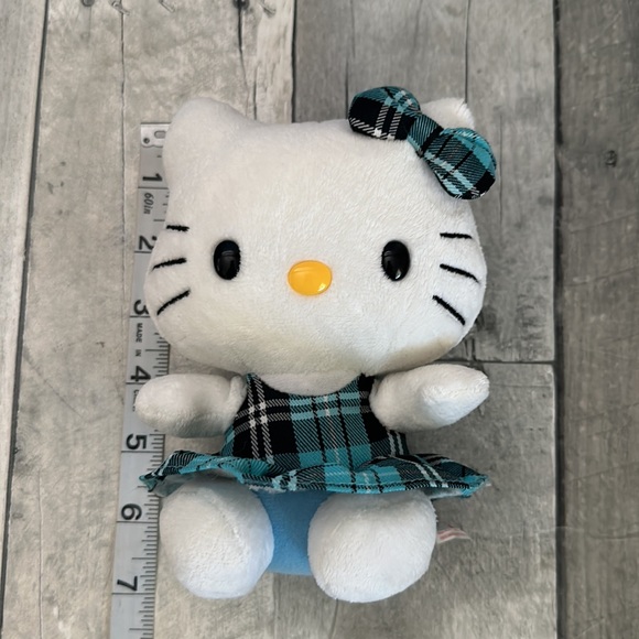 Hello Kitty Sanrio TY Plushie Toy - Picture 8 of 9